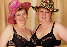 Join Granny Lesbian Club!
